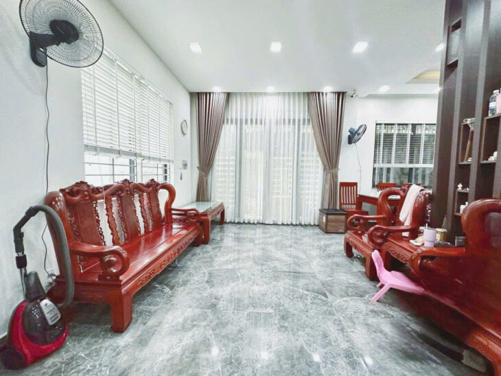 Bán nhà smart home hẻm xe hơi CMT8, Quận 3 – 100m², ngang 6.2m – ngay vòng xoay 3/2 – giá 15.9 tỷ