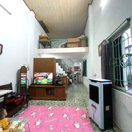 CHÍNH CHỦ BÁN ĐẤT TẶNG NHÀ CẤP 4 GÁC LỬNG LÔ GÓC ,MẶT NGÕ Đường CAM LỘ, Phường HÙNG VƯƠNG.