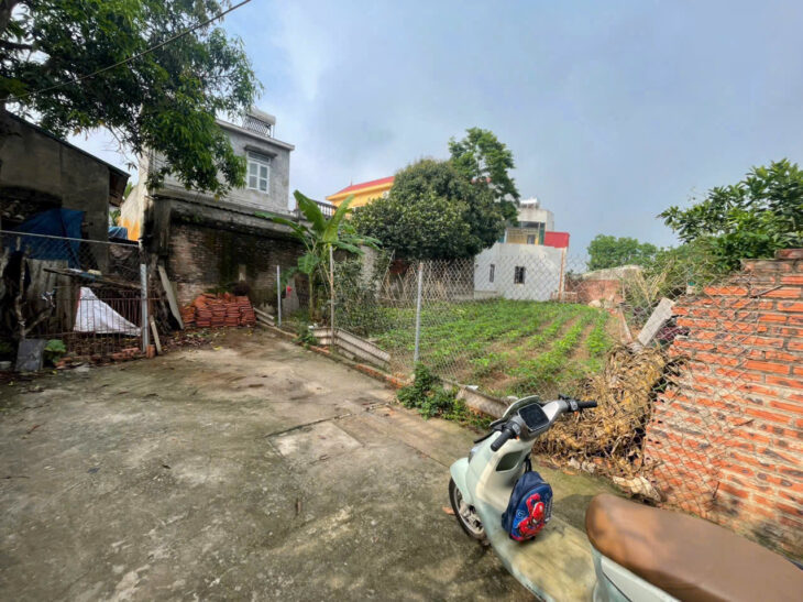 Bán 290m đất thôn 3, Thạch Đà, Mê Linh. Ô tô ngủ trong đất, chia 2 lô cực đẹp