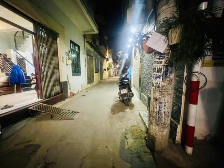 NGÕ Ô TO THÔNG_VỊ TRÍ ĐẸP TRUNG TÂM ĐỨC GIANG_DÒNG TIỀN ỔN ĐỊNH 54 TRIỆU/NĂM PHÙ HỢP GIỮ TIỀN , XÂY