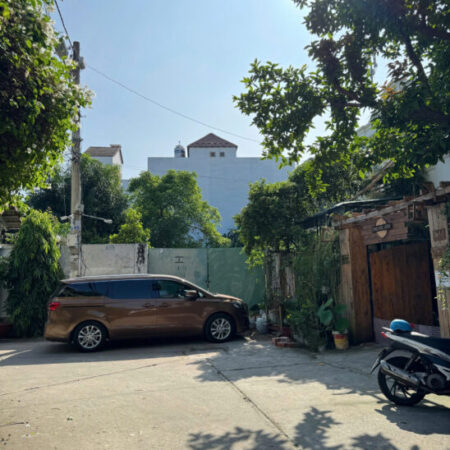 bán gấp lô Đất đường số 11, trần não , Bình An, tp thủ đức, DT 376M2 – GIÁ = 150TR/M2