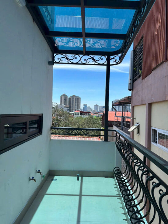 DUY NHẤT 1 CĂN GIÁP NHẤT THANH XUÂN 40M 8 TẦNG THANG MÁY NHÀ ĐẸP FULL NỘI THẤT 13.5 TỶ