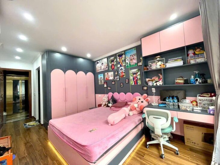 BÁN NHÀ MẶT PHỐ ĐỒNG CỔ MẶT TIỀN 5M, THANG MÁY VI VU, 80 M CHỈ 21 TỶ