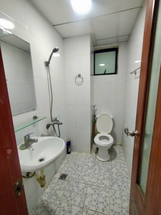 CHÍNH CHỦ CẦN BÁN CHCC, CT10 KĐT ĐẠI THANH, 60 M2, NHỈNH 2 TỶ