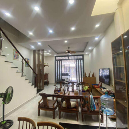 Bán nhà Ngô Chí Quốc, Bình Chiểu, Thủ Đức, 100m², 6,05 tỷ, 4PN, 3WC