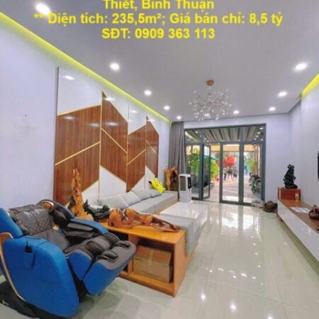 CẦN BÁN GẤP – SIÊU PHẨM CĂN Villa PHAN THIẾT Đường Hải Thượng Lãng Ông, TP. Phan Thiết, Bình Thuận