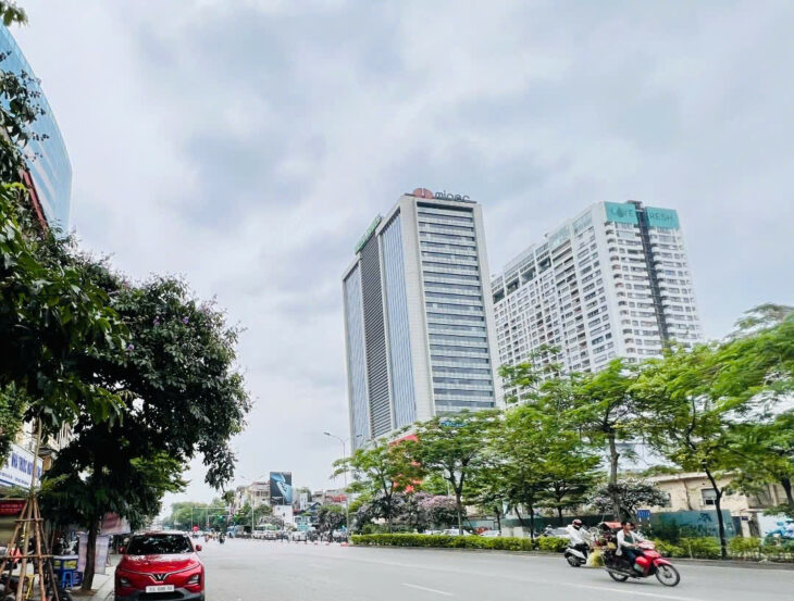 BÁN NHÀ MẶT PHỐ TÂY SƠN 9 TẦNG THANG MÁY – VỈA HÈ Ô TÔ TRÁNH KINH DOANH SẦM UẤT NHỈNH 28 TỶ