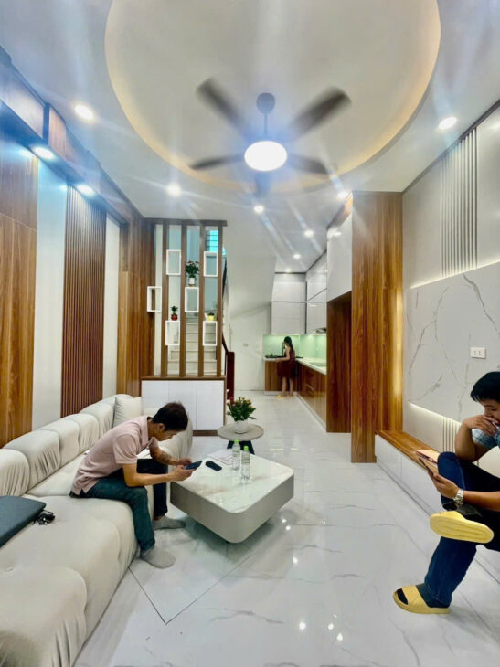 BÁN NHÀ GIÁP BẰNG B- HOÀNG MAI, 30 M2, 5 TẦNG, MẶT TIỀN 3,6 M, GIÁ 6,8 TỶ.