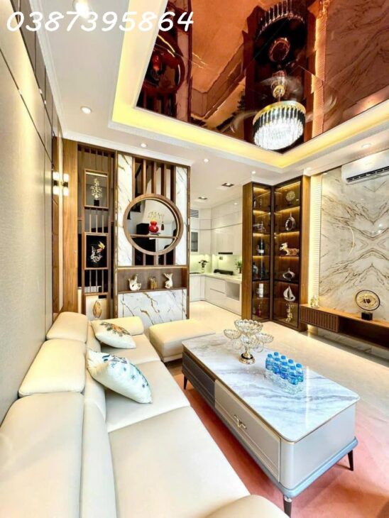 ???? SIÊU PHẨM NHÀ ĐẸP – MỚI XÂY KÍNH CONG – PHÂN KHÚC 7,XX TỶ TẠI QUẬN CẦU GIẤY