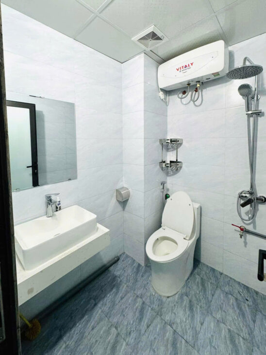 ĐẦU THÁNG 7 TRỐNG 2 PHÒNG TẠI VĨNH HƯNG – FULL ĐỒ, GIÁ CHỈ 4.5–5 TRIỆU