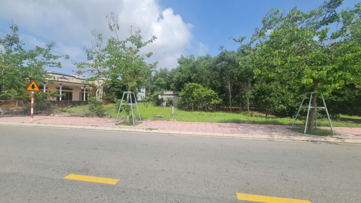 Bán 6m x 39m đất ONT 2 Mặt tiền Nguyễn Du – Tân Phước – LaGi giá ngộp 450tr/m ngang Bán 6m x 39m đất ONT 2 Mặt tiền Nguyễn Du – Tân Phước – LaGi giá ngộp 450tr/m ngang