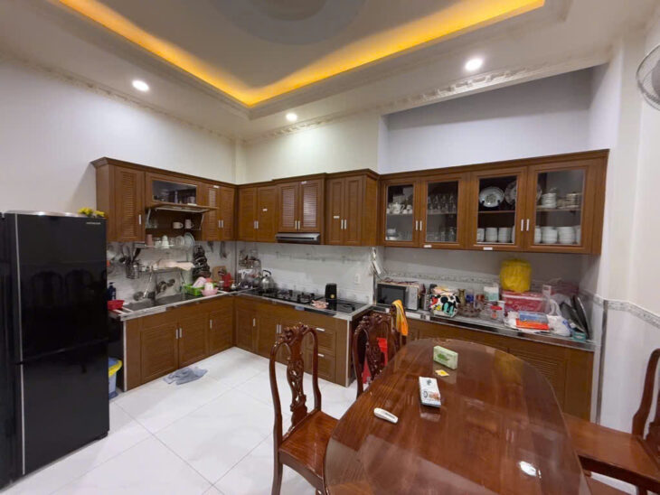 NHÀ RIÊNG 4 TẦNG – DT: 5M x 13M(65M2) – ĐƯỜNG SỐ 10 – LÝ PHỤC MAN – BÌNH THUẬN – QUẬN 7 – NHỈNH 11