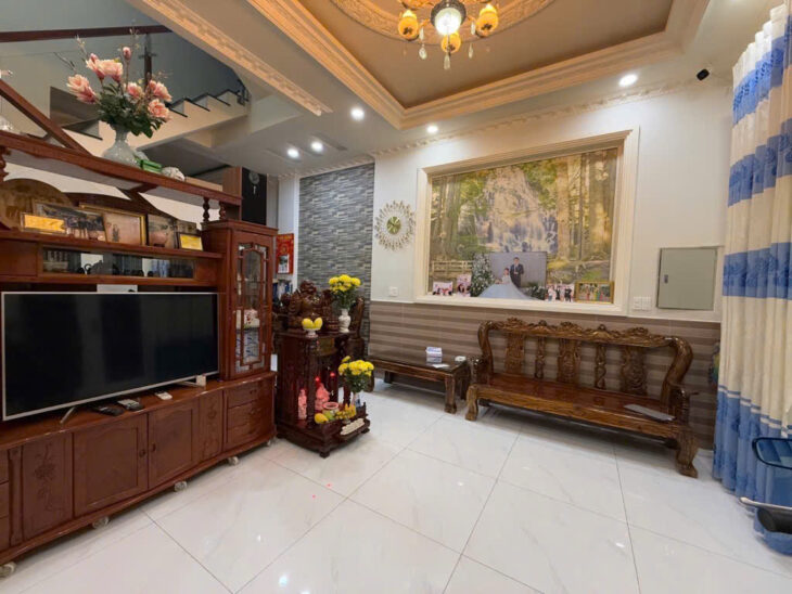 NHÀ RIÊNG 4 TẦNG – DT: 5M x 13M(65M2) – ĐƯỜNG SỐ 10 – LÝ PHỤC MAN – BÌNH THUẬN – QUẬN 7 – NHỈNH 11