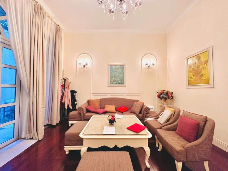 BÁN MẶT PHỐ THỤY KHUÊ, KINH DOANH, MT RỘNG 6M, VỈA HÈ ĐÁ BÓNG 60M CHỈ 23 TỶ