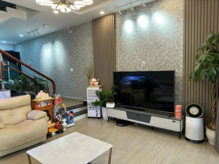 CHO THUÊ NHÀ NGUYÊN CĂN CỔ LOA P2 ĐÀ LẠT – 5 PHÒNG NGỦ, FULL NỘI THẤT – 20 TRIỆU/THÁNG