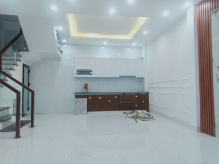 Cần Chuyển Nhượng căn nhà 3 tầng Xây độc lập Sân cổng Trong Ngõ Đường LÊ LAI Thông 191 ĐÀ NẴNG –