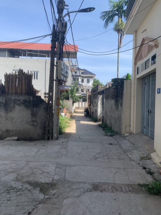 Bán đất Vân Côn, tặng thêm căn nhà cũ, cách 10m đường 2 ô tô tránh,dt 56m