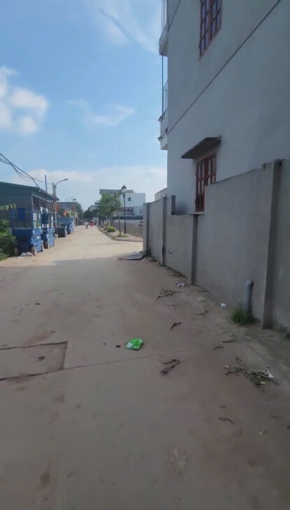 Bán đất Vân Côn, tặng thêm căn nhà cũ, cách 10m đường 2 ô tô tránh,dt 56m