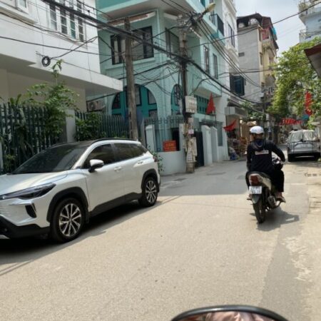 BÁN NHÀ LẠC LONG QUÂN 5 TẦNG – 43M² – DÂN XÂY – GẦN ÔTÔ – LÔ GÓC – GIÁ CHỈ 8.5 TỶ