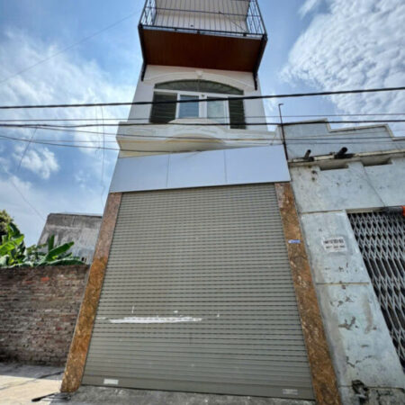 Bán nhà 3 tầng, tổ 7, TT Quang Minh, Mê Linh, HN. Nhà mới, chỉ việc xách đồ về ở. Bán nhà 3 tầng, tổ 7, TT Quang Minh, Mê Linh, HN. Nhà mới, chỉ việc xách đồ về ở.