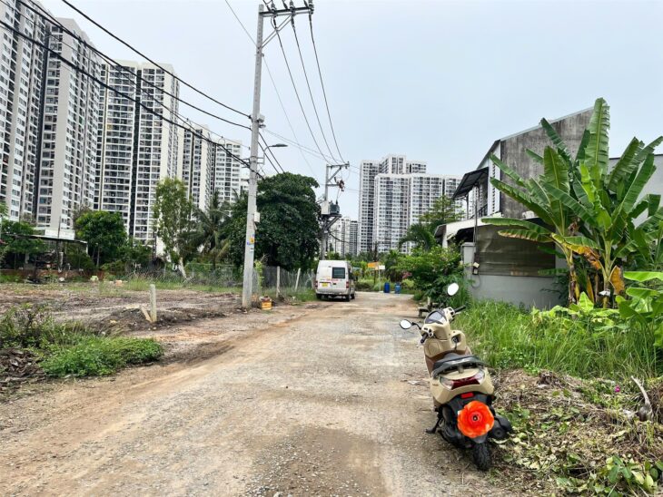 Lô đất 54m² đường số 27, Long Thạnh Mỹ – Đối diện Vinhomes, SHR, chỉ 3.3 tỷ