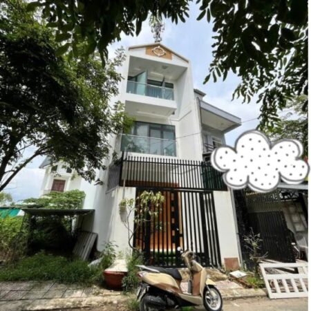 BÁ.N NHÀ 3 TẦNG KIÊN CỐ – 1 XẸT NGUYỄN XIỂN – LONG THẠNH MỸ – GIÁ CHỈ 5.6 TỶ