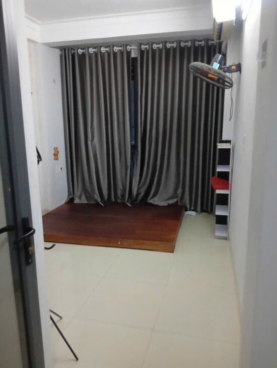 Bán biệt thự liền kề Long Biên, 22m2, 5 tầng, 4.2 tỷ, sổ đỏ