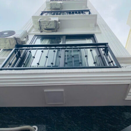 Phố Trạm – Long Biên – Nhà dân xây – Ô tô tránh – chỉ 7.8 tỷ