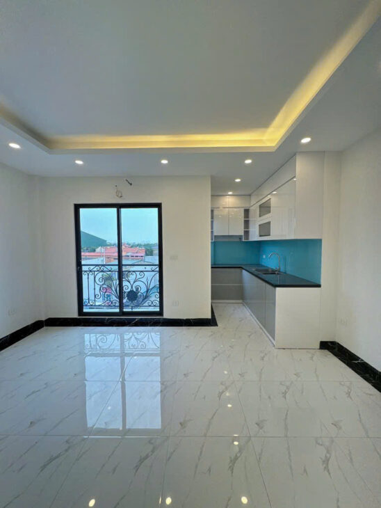 Thạch Bàn – Nhà mới tinh – Thang máy – Ô tô – 50m2 chỉ hơn 8 t.ỷ