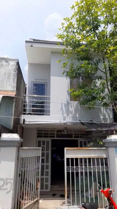 CHÍNH CHỦ Cần Bán Nhà Vị Trí Đẹp Tại Long Hậu, huyện Cần Giuộc, tỉnh Long An