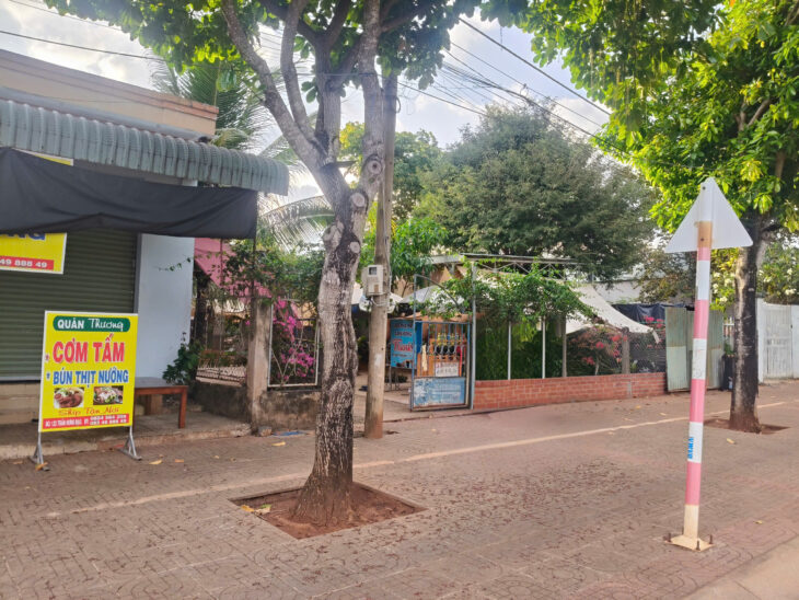 Vị trí trung tâm Huyện 7m Mặt tiền Trần Hưng Đạo (350m2 ) Thuận tiện kinh doanh