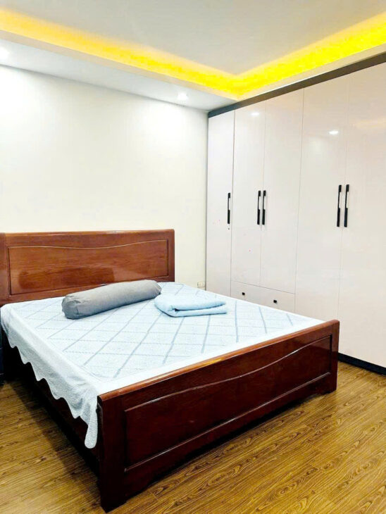 BÁN NHÀ PHÂN LÔ,THANH LIỆT, 38 M2, 6 TẦNG THANG MÁY, MẶT TIỀN 4,5 M, GIÁ 12 TỶ