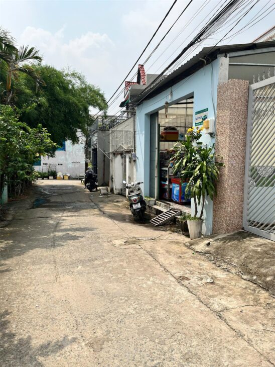 Nhà 125m² 3PN kinh doanh tạp hóa Nguyễn Xiển Long Thạnh Mỹ – 4.45 tỷ