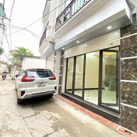 Bán Nhà Lĩnh Nam 32m 5 Tầng 4 Phòng Ngõ Thông Ô Tô Vào Nhà Sổ Đỏ