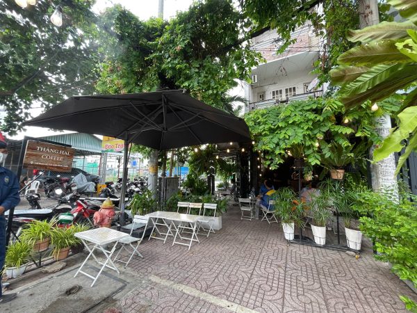 Bình Thạnh ! NHANH CÒN ! QUÁN CAFE GÓC 2 MT ĐẸP LẮM ! DTSD 6m x 14m , Lề Đường góc rộng,