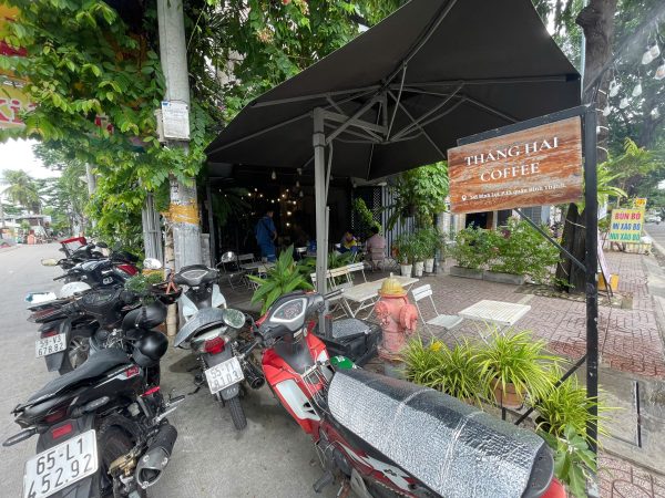 Bình Thạnh ! NHANH CÒN ! QUÁN CAFE GÓC 2 MT ĐẸP LẮM ! DTSD 6m x 14m , Lề Đường góc rộng,