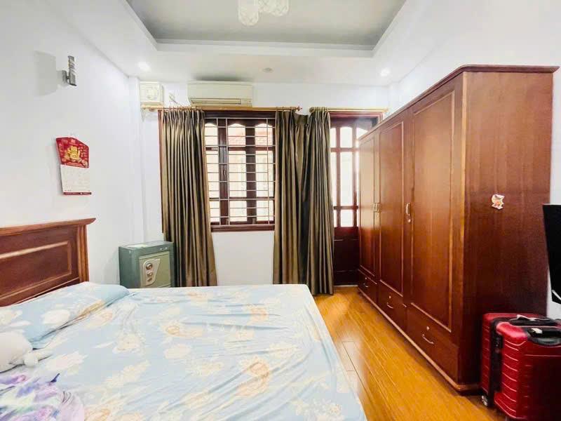 Bán Gấp Nhà Thụy Khuê Tây Hồ – Ô Tô Đỗ Cửa, Thiết Kế Hiện Đại, 40m2 Giá Chỉ Hơn 9 Tỷ!