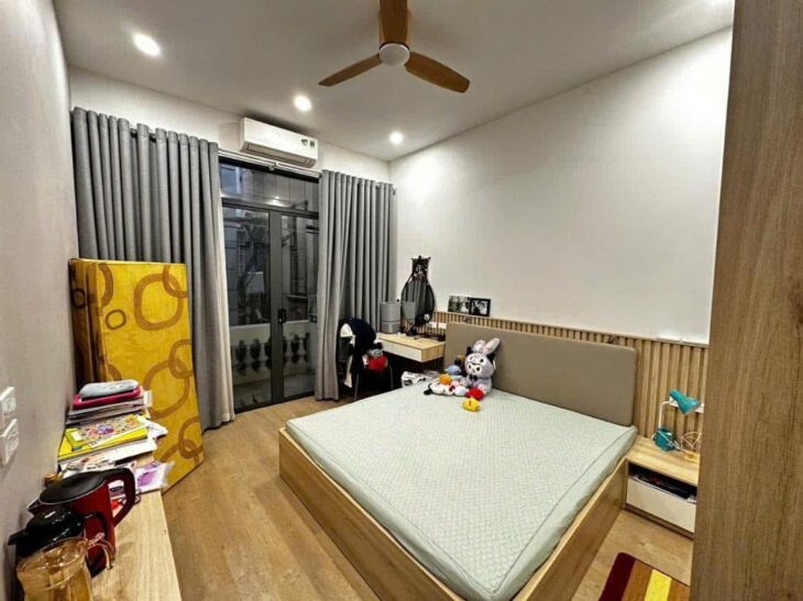 SỐC! BÁN GẤP NHÀ 5 TẦNG ĐẲNG CẤP PHỐ PHÚ XÁ – SỔ ĐỎ CHÍNH CHỦ – AN NINH 24/7 – GIÁ CHỈ 9.8 TỶ ( CÓ