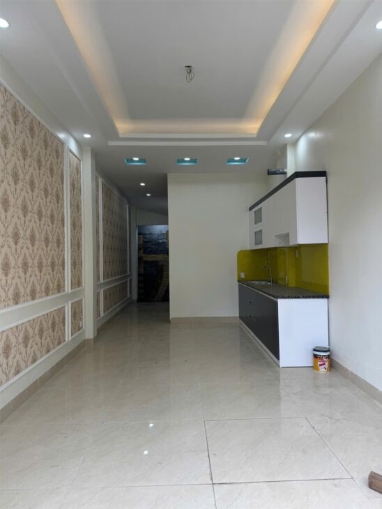 Bán nhà Phú Diễn Hữu Hòa 40m², 6 tầng, thang máy, ô tô tránh – giá chỉ 6,95 tỷ,0844444453