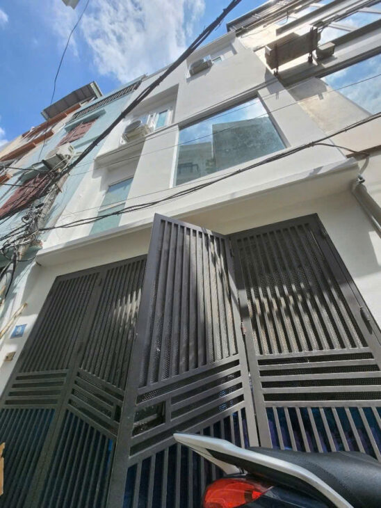 HOT, BÁN NHANH 48,6M NHÀ 3 TẦNG PHÚC LỢI, 10M RA OTO TRÁNH, 3,6 TỶ
