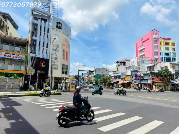 BÁN NHÀ 5 TẦNG – MẶT TIỀN TRẦN HƯNG ĐẠO, P. CẦU KHO, QUẬN 1