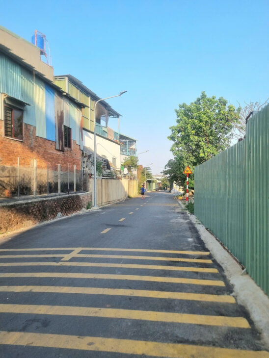 BÁN NHÀ CẤP 4 + ĐẤT NGANG 6.3M – GẦN CHỢ PHÚ AN – DĨ AN