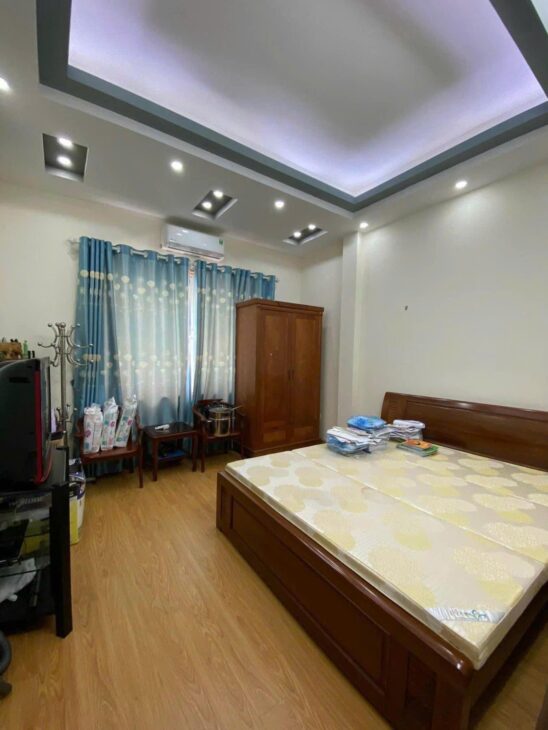 CƠ HỘI ĐẦU TƯ SINH LỜI KHỦNG: NHÀ 5 TẦNG, 6 NGỦ CẠNH HỒ TÂY – NGÕ 29 VÕNG THỊ!