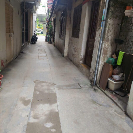 NHÀ MINH KHAI 130M CHƯA ĐẾN 6TY OTO ĐÕ CỬA