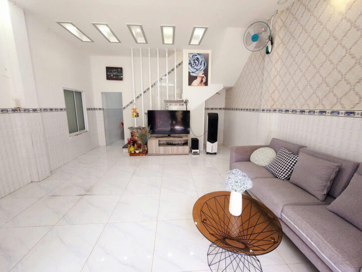 Bán Nhà hẻm oto Ngọc Hiệp, Phương Sài, Nha Trang