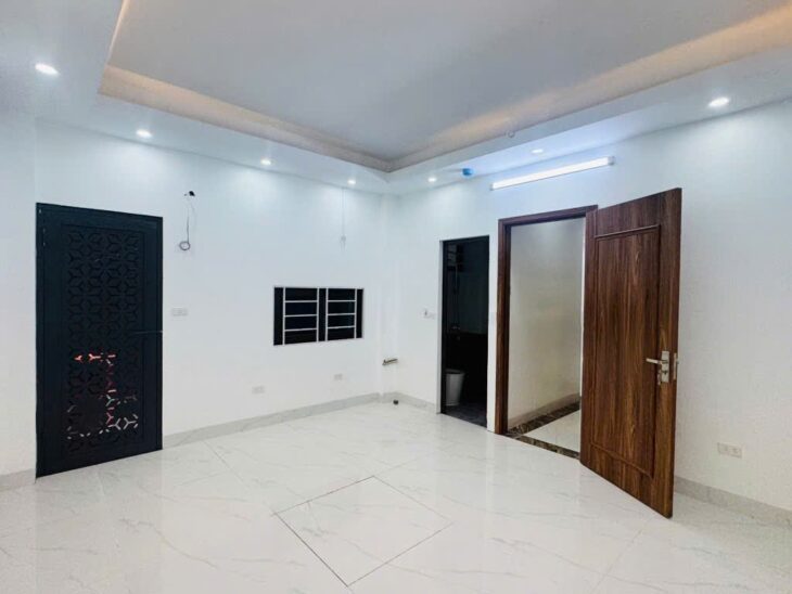 BÁN NHÀ CỔ NHUẾ – CÁCH PHỐ 20M – 2 MẶT NGÕ THOÁNG – CHỦ NHÀ CẦN BÁN SỚM