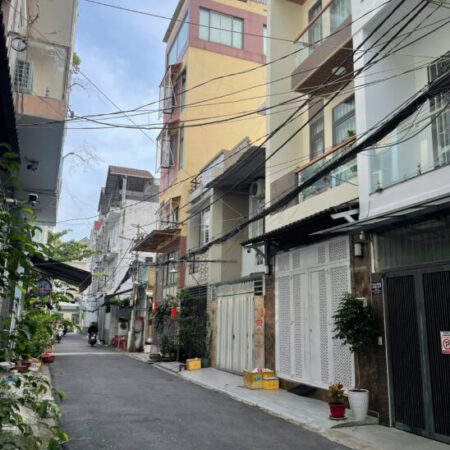 BÁN NHÀ CHÍNH CHỦ – XE HƠI ĐẬU TRƯỚC NHÀ – LÝ PHỤC MAN – QUẬN 7