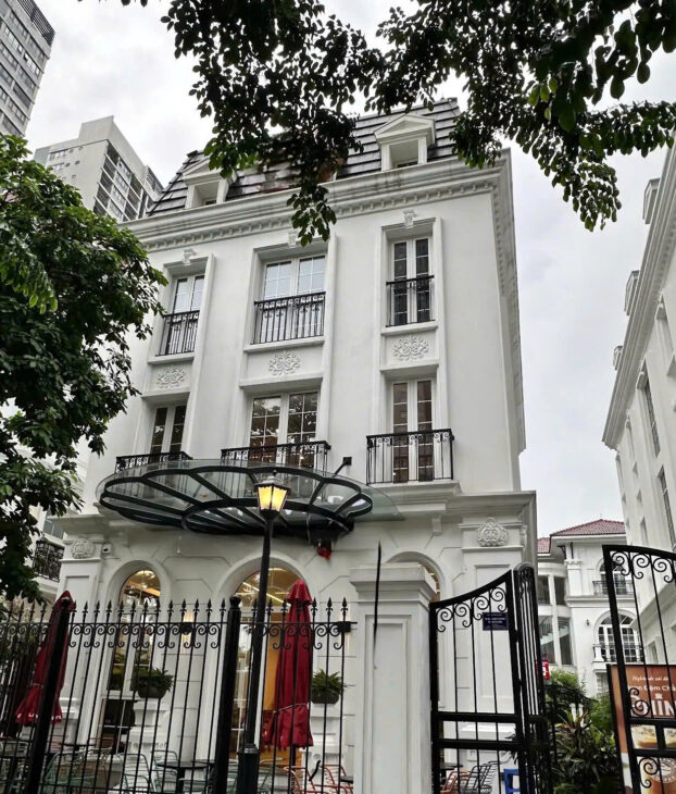 BÁN BT ĐƠN LẬP EMBASSY GARDEN – GIÁ 188 TỶ – CHO THUÊ DÒNG TIỀN 2TỶ/NĂM.