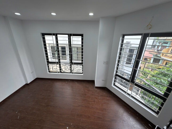 Bán nhà Linh Đàm, Hoàng Liệt + 41 m², 5T, lô góc, ô tô vào nhà,6,8 tỷ, 0844444453