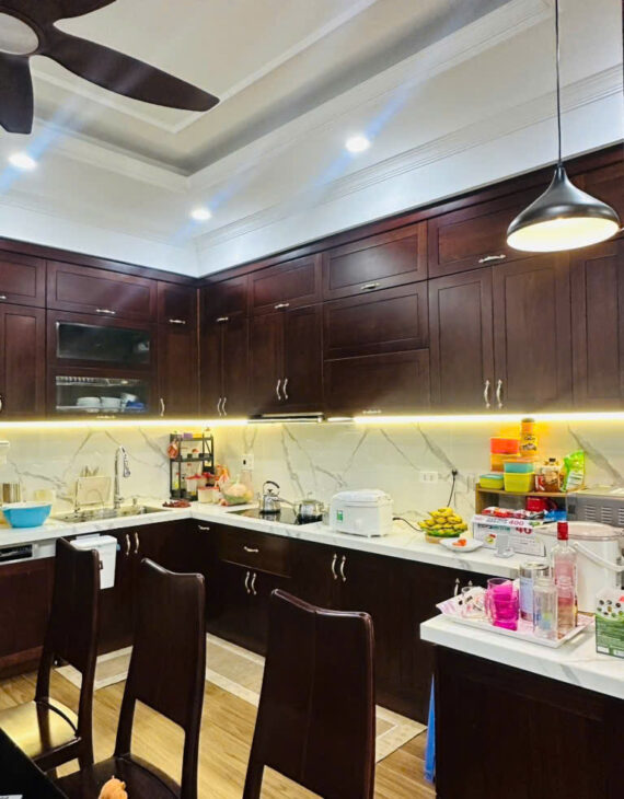 BÁN NHÀ PHỐ LAI XÁ, 75M² – 6 TẦNG TM, ĐƯỜNG 24M KINH DOANH SẦM UẤT, giá 16. tỷ8